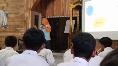 SMP Raden Rahmat dan SRPB Jatim Gelar MPLS tentang Kebencanaan